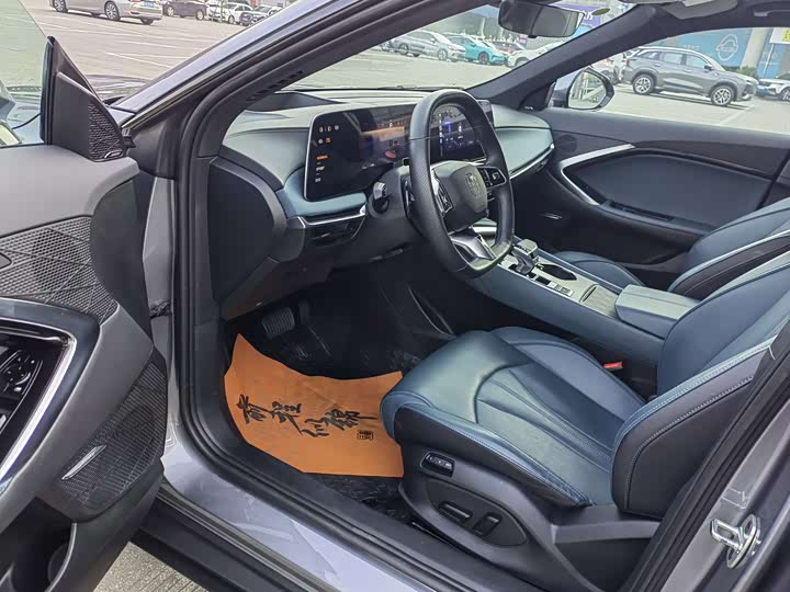 Фото 8 - MG Motor 7