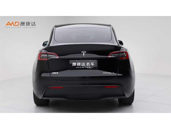 Фото 4 - Tesla Model Y
