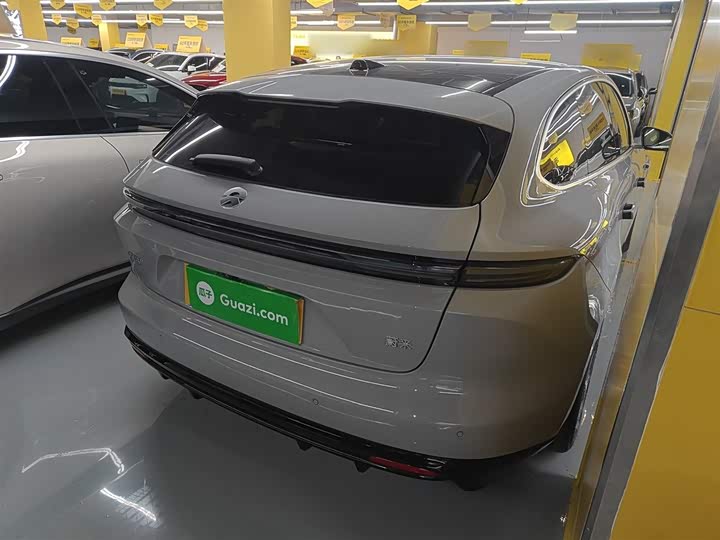 Фото 7 - Nio ET5T