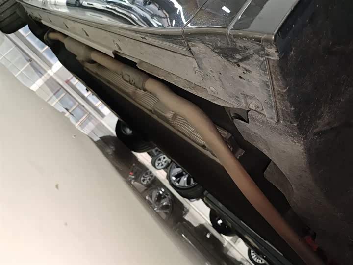 Фото 2 - LiXiang L7