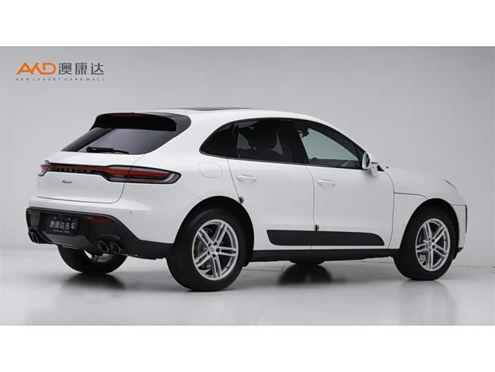 Фото 3 - Porsche Macan