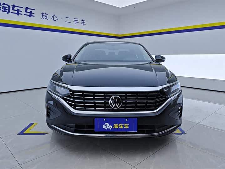 Фото 2 - Volkswagen Passat