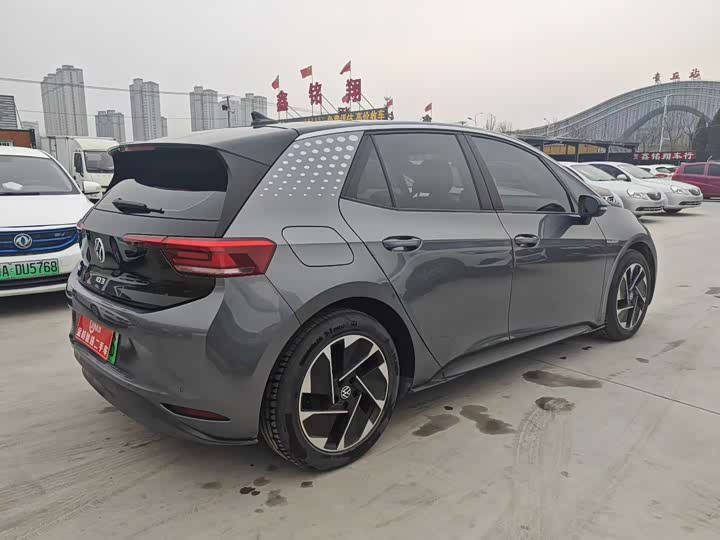 Фото 4 - Volkswagen ID.3
