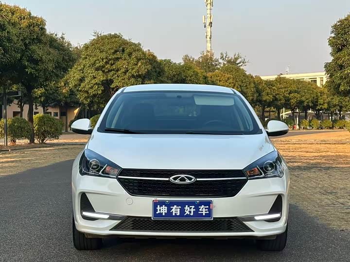 Фото 2 - Chery Arrizo 5