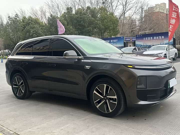 Фото 3 - LiXiang L6