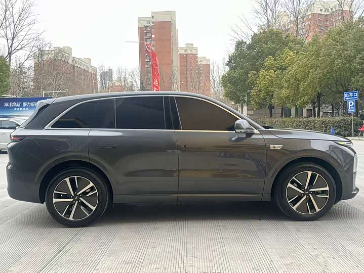 Фото 8 - LiXiang L6