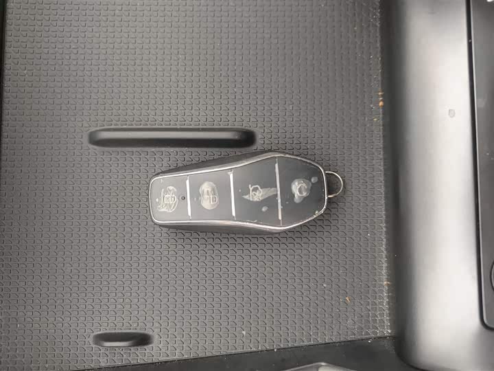 Фото 9 - BYD Qin L