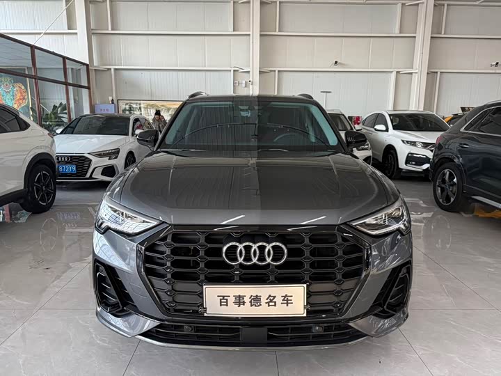 Фото 2 - Audi Q3