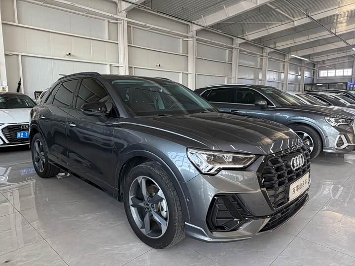 Фото 3 - Audi Q3