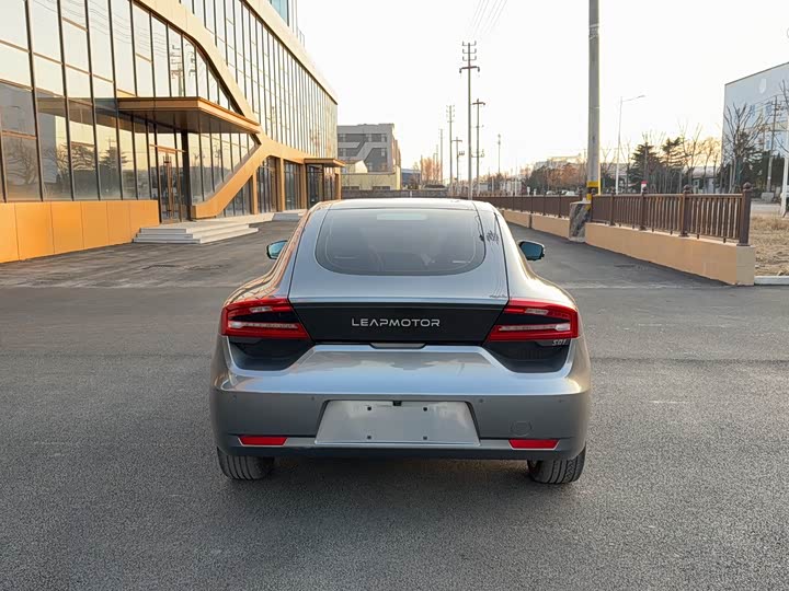 Фото 5 - Leapmotor S01