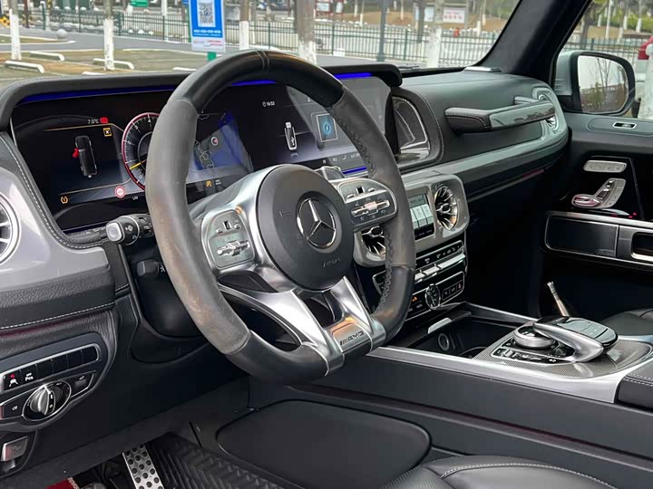 Фото 7 - Mercedes-Benz G-Class