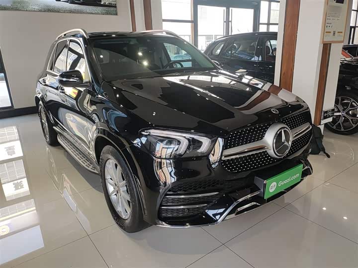 Фото 4 - Mercedes-Benz GLE-Class