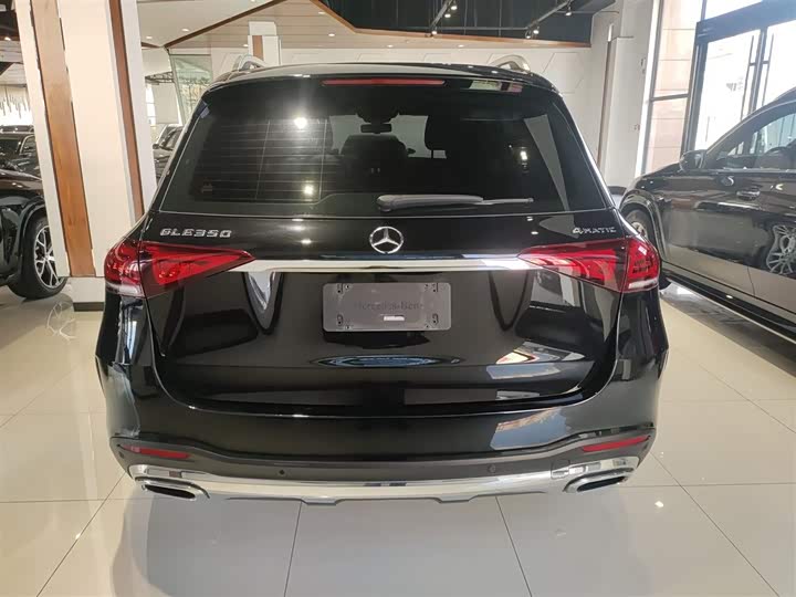 Фото 5 - Mercedes-Benz GLE-Class