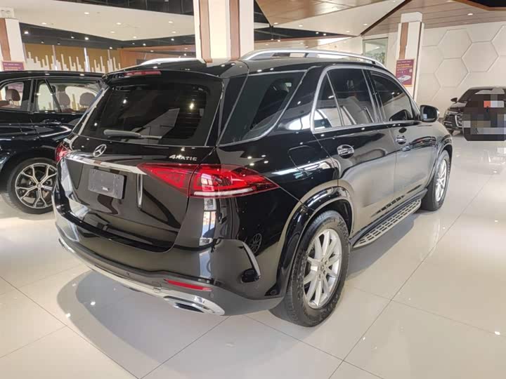 Фото 6 - Mercedes-Benz GLE-Class