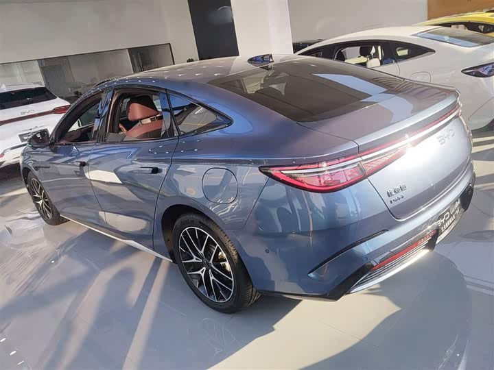 Фото 5 - BYD Seal 07 DM-i Hybrid