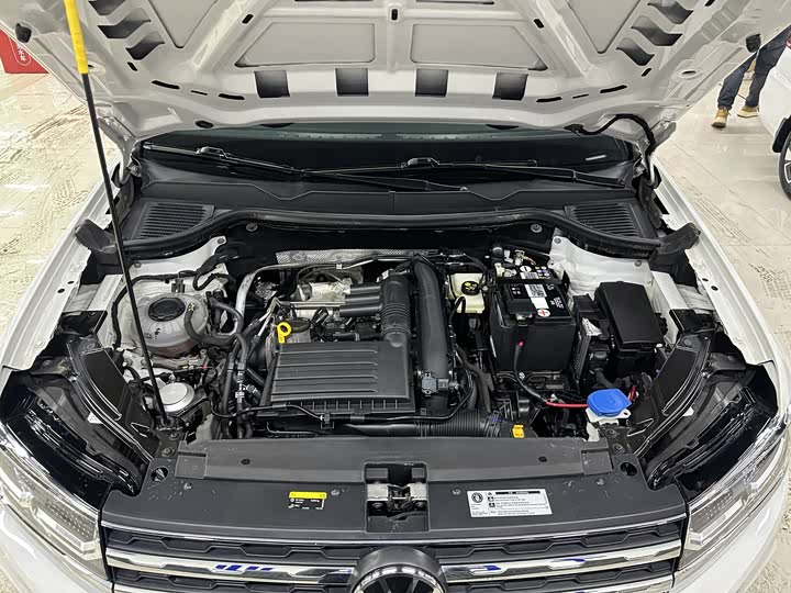 Фото 8 - Volkswagen Tharu