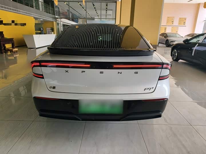 Фото 6 - XPeng F57