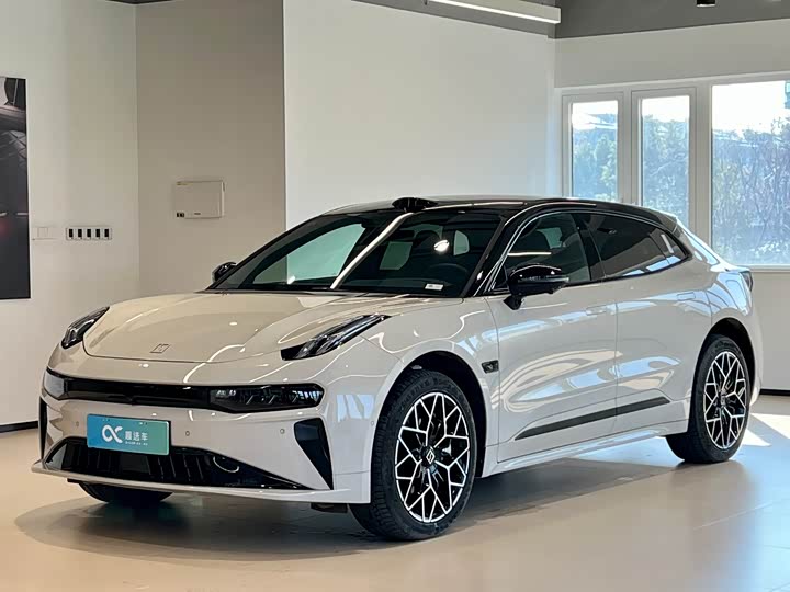 Фото 1 - Zeekr 001