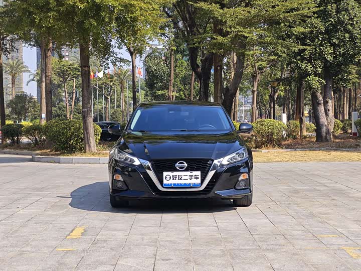 Фото 2 - Nissan Teana