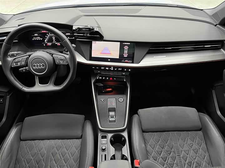 Фото 2 - Audi A3