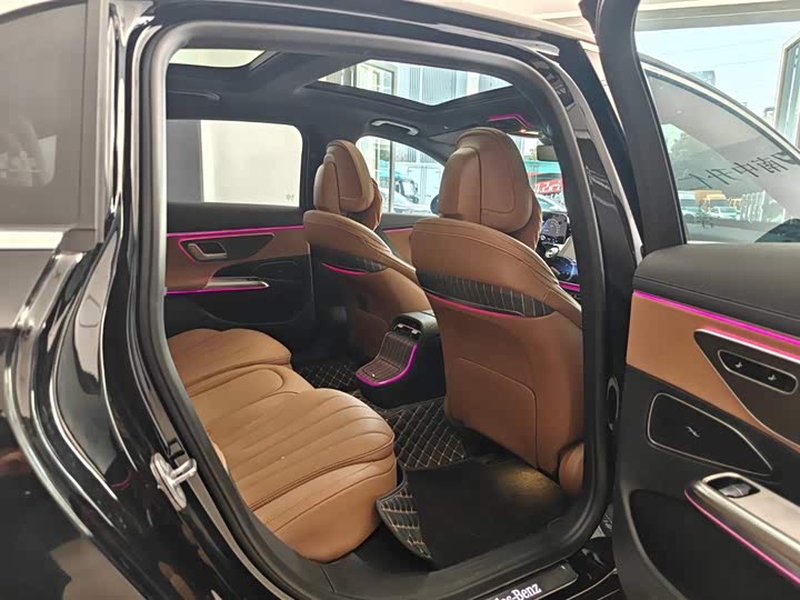 Фото 8 - Mercedes-Benz E-Class Hybrid