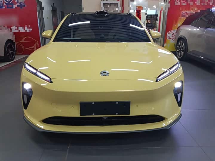 Фото 3 - Nio ET5