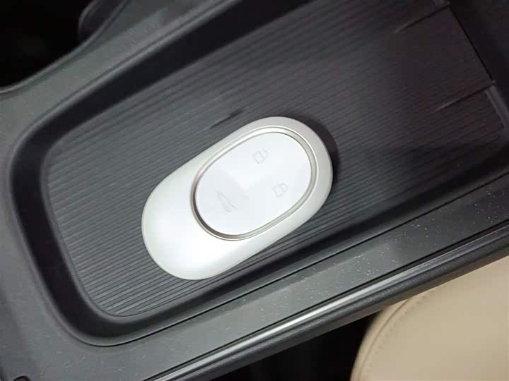 Фото 9 - Nio ET5