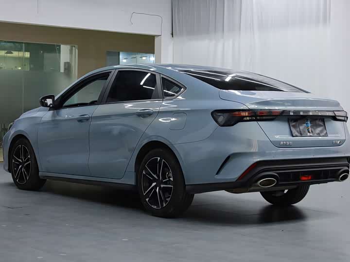 Фото 3 - Geely Binrui