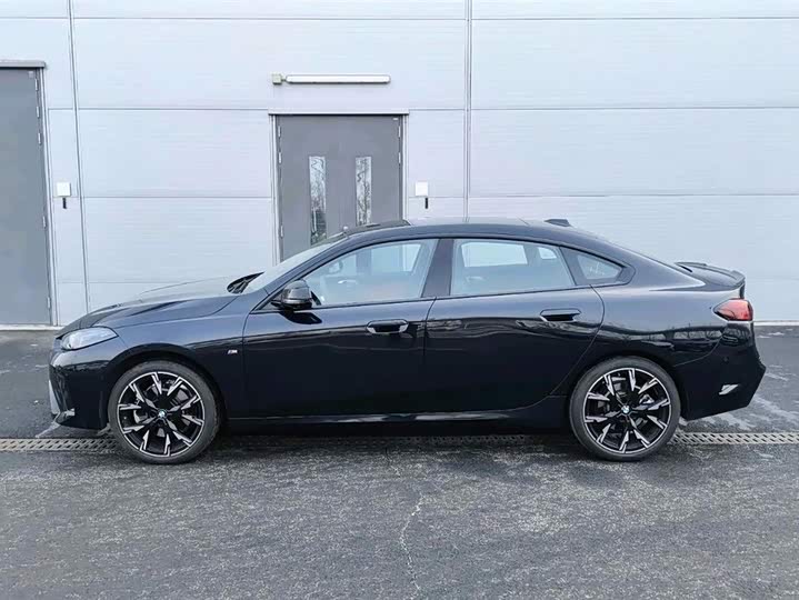 Фото 2 - BMW 2 Series