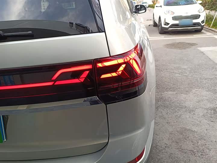 Фото 8 - Volkswagen Teramont Pro