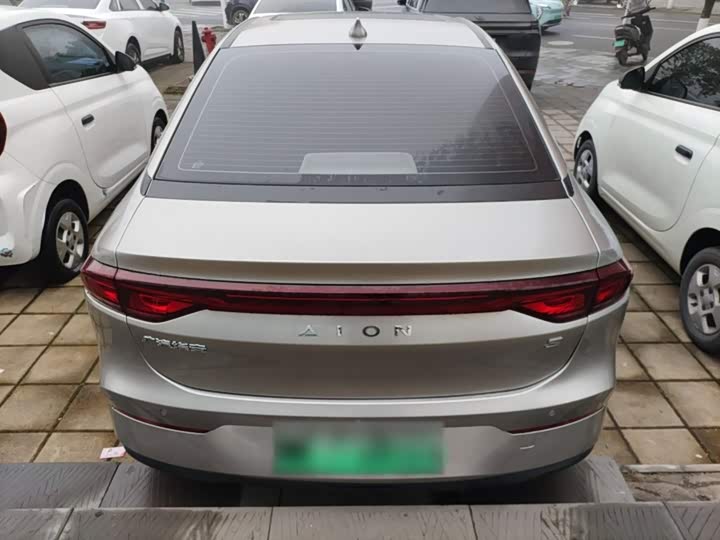 Фото 6 - GAC Aion S