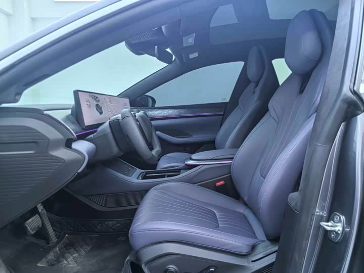 Фото 4 - Geely Jiyue 07