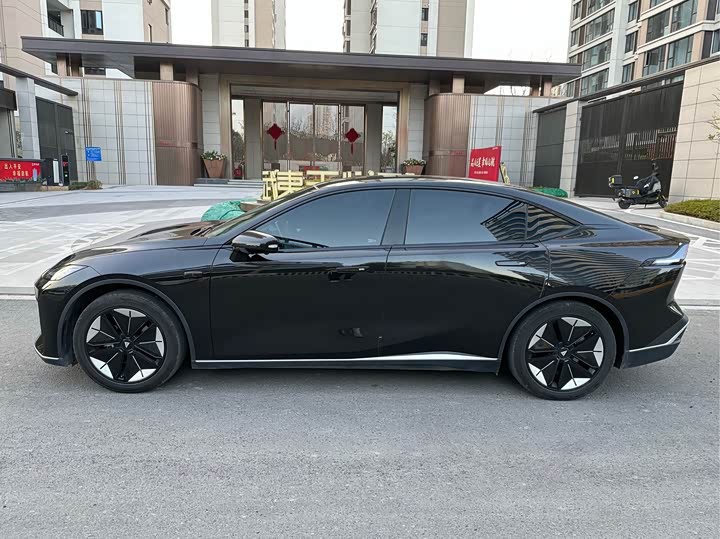 Фото 3 - Changan Deepal SL03