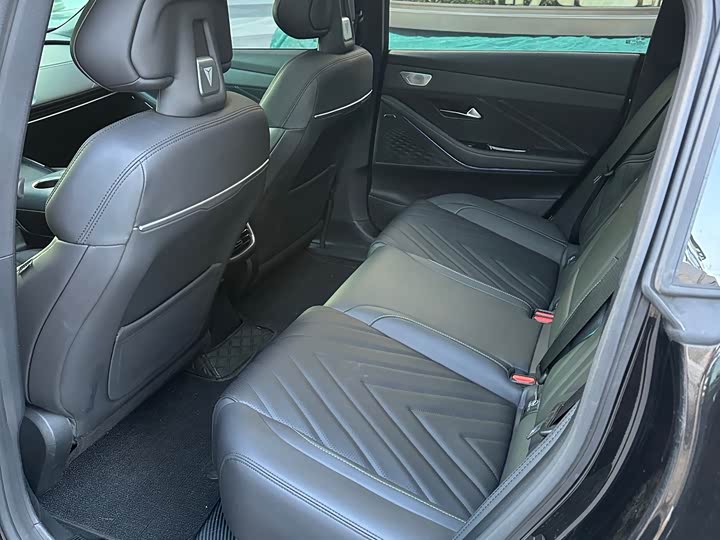 Фото 7 - Changan Deepal SL03