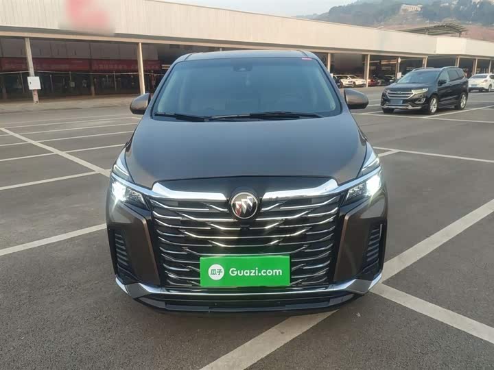 Фото 3 - Buick GL8 ES