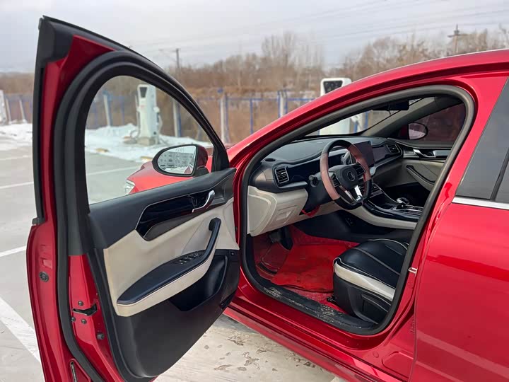 Фото 6 - BYD Qin Plus