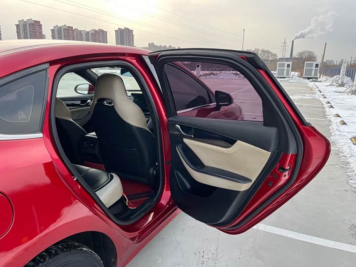 Фото 9 - BYD Qin Plus