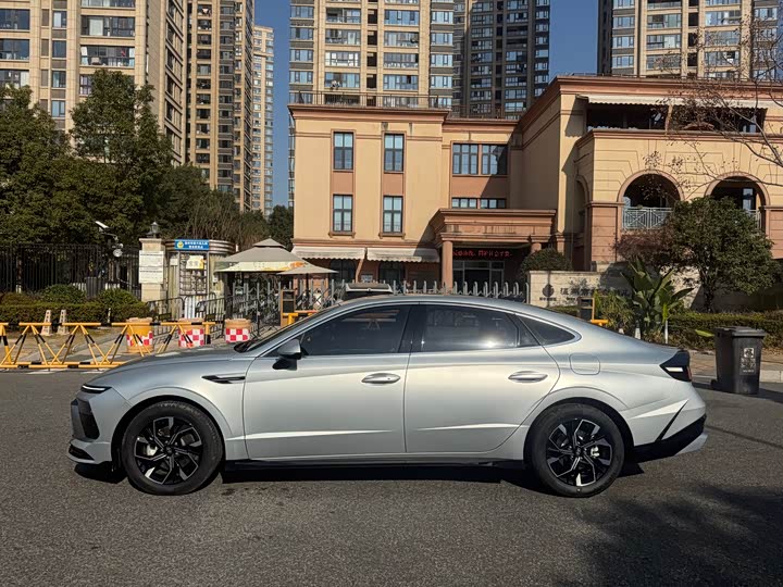 Фото 8 - Hyundai Sonata N Line