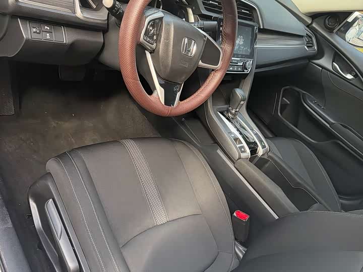 Фото 5 - Honda Civic