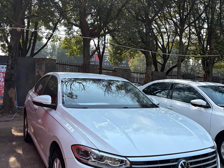 Фото 3 - Volkswagen Lavida