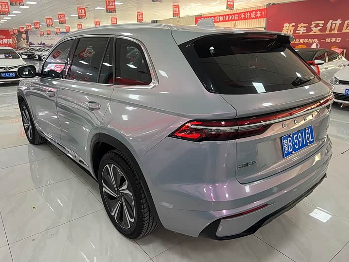 Фото 5 - Geely Monjaro