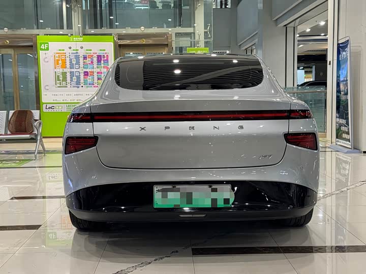 Фото 7 - XPeng P7