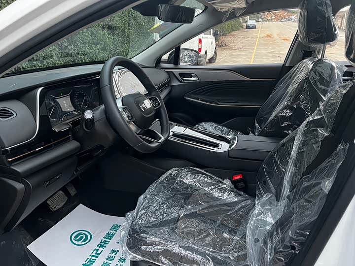 Фото 6 - GAC Aion S Plus