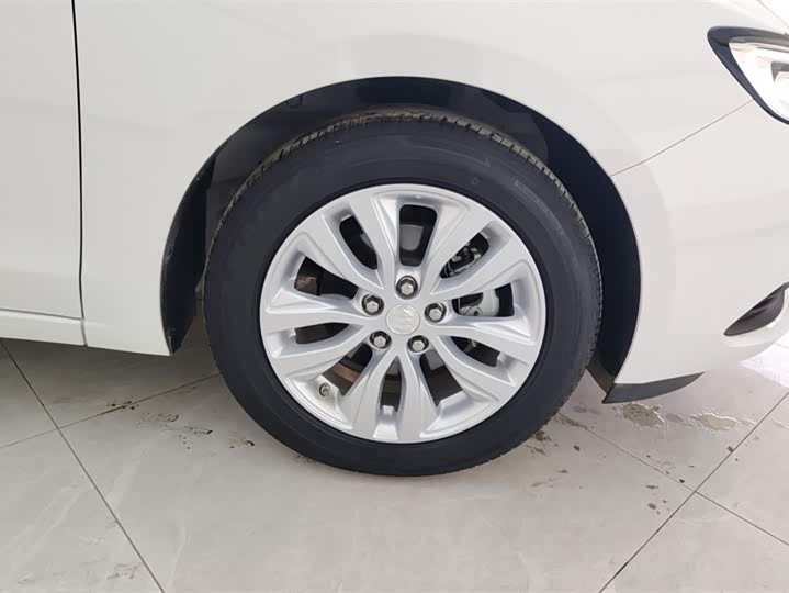 Фото 6 - Buick Excelle GT