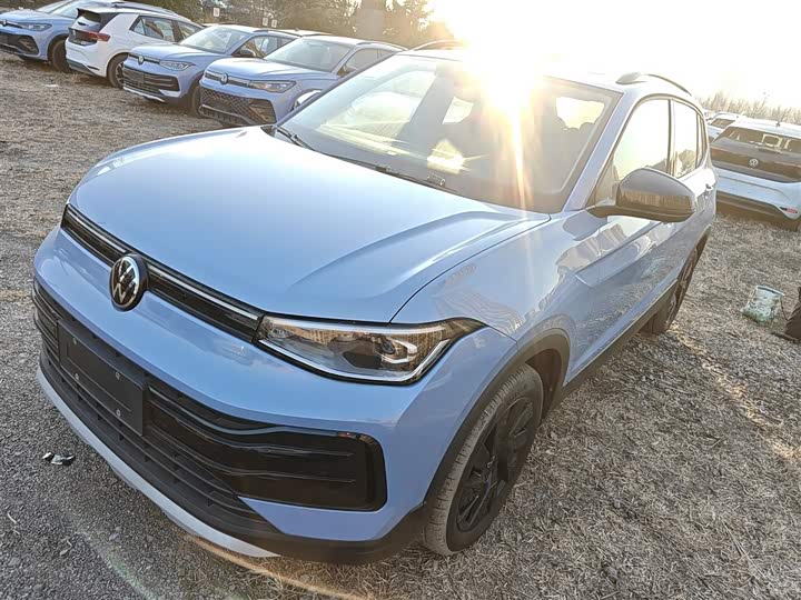 Фото 2 - Volkswagen Tharu