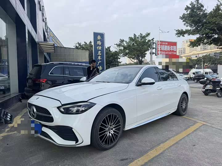 Фото 1 - Mercedes-Benz C-Class