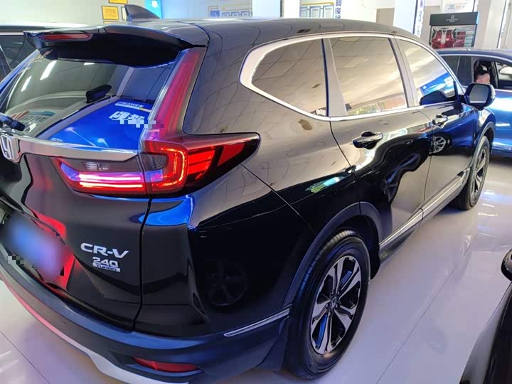 Фото 7 - Honda CR-V