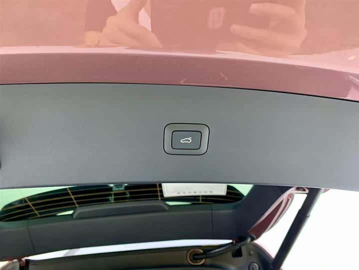 Фото 8 - Xiaomi YU7