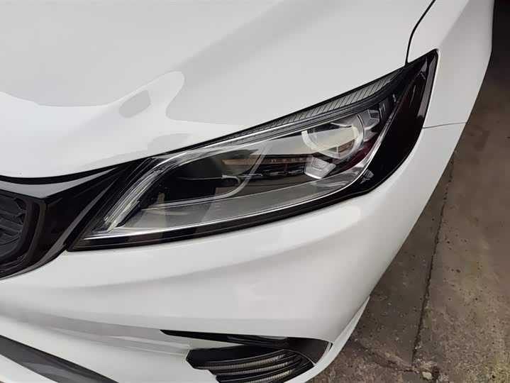 Фото 5 - Geely Binrui