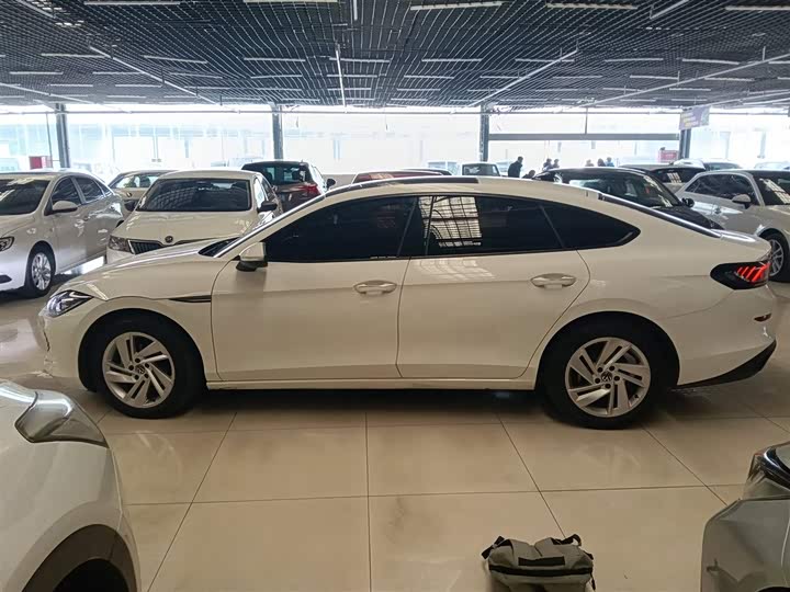 Фото 5 - Volkswagen Lamando L